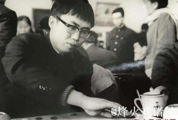 聂卫平：黑白棋盘上的凡人棋圣