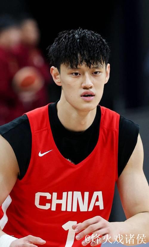 男篮26人集训名单：广东4人 张镇麟曾凡博入选